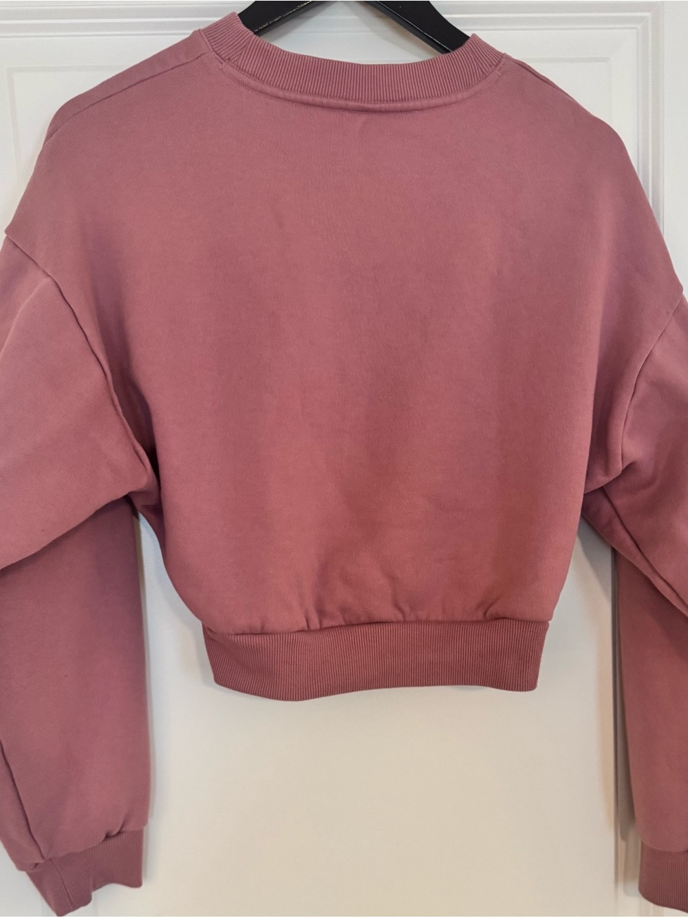 ALO Yoga Rose Pink Cropped Sweatshirt - Picture 6 of 9